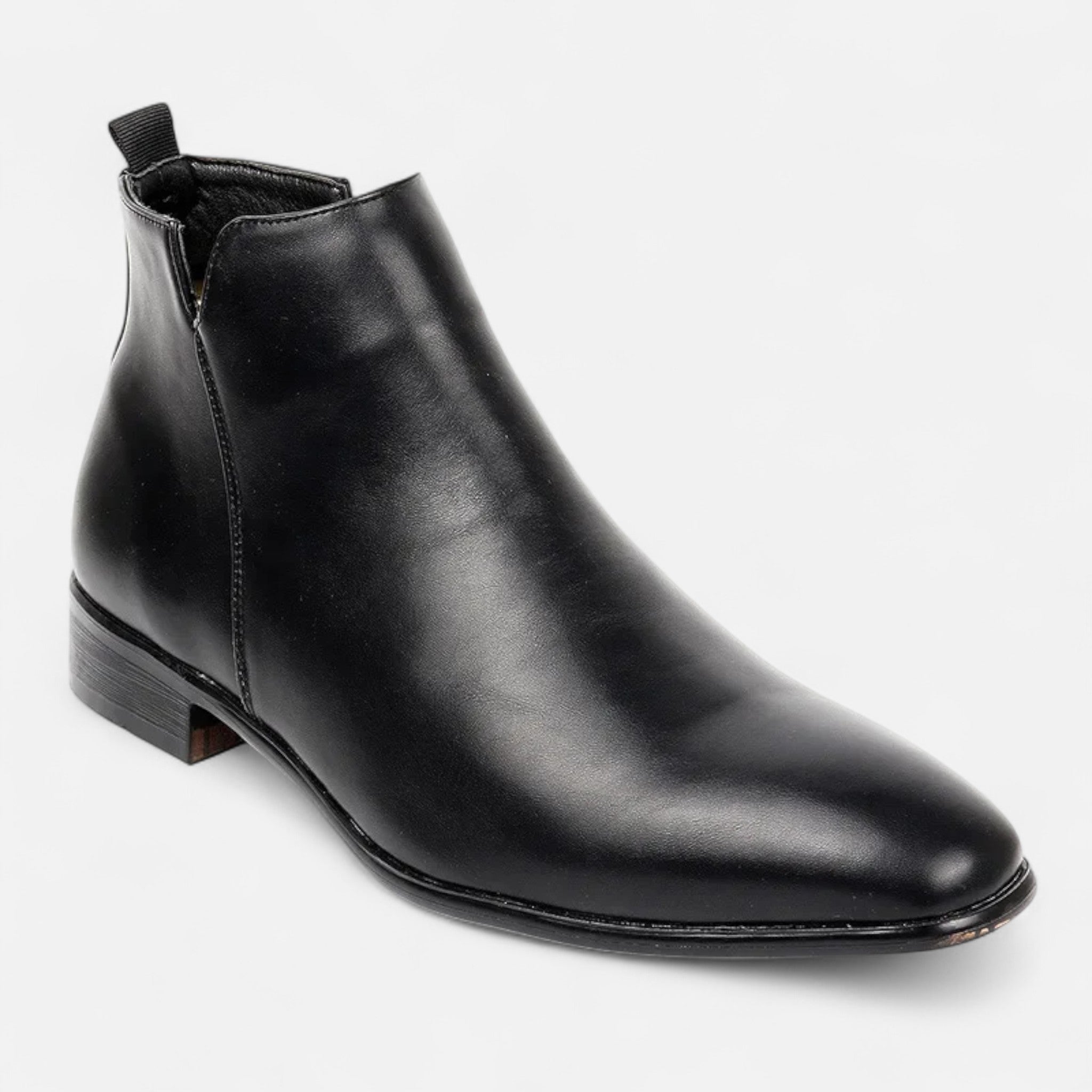 Men’s Square-Toe Chelsea Boots